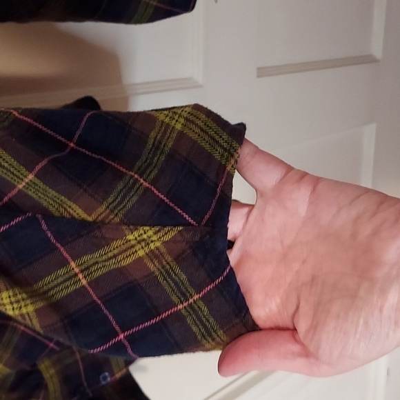 The Shirt By Rochelle Behrens Plaid Flannel Puff Shoulder - Picture 16 of 16